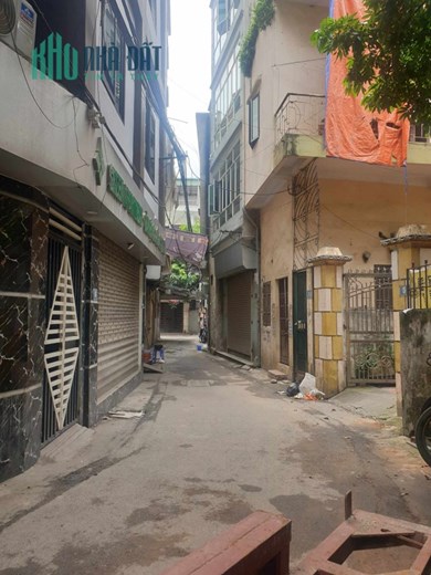 tôi cần bán nhà riêng tại phú đô, nam từ liêm 40m,4tầng , mt4m, ô tô đỗ