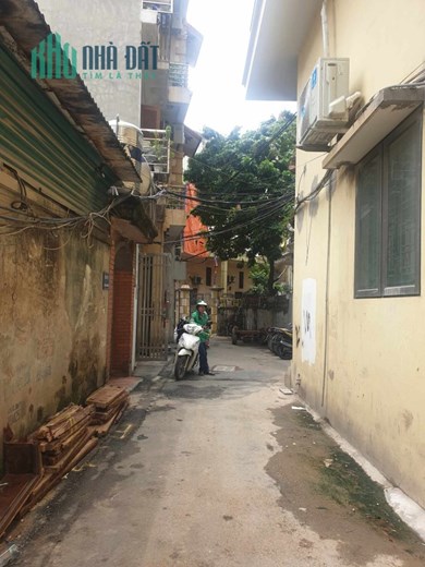 tôi cần bán nhà riêng tại phú đô, nam từ liêm 40m,4tầng , mt4m, ô tô đỗ