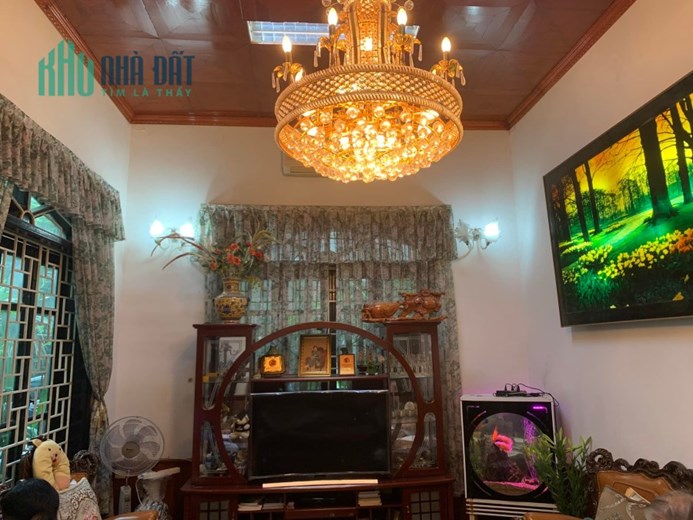 BÁN NHÀ HOÀNG CẦU, ĐỐNG ĐA, 110M, 5T, MT 6M, PHÂN LÔ, OTÔ TRÁNH, NHỈNH 30 TỶ, 0937651883