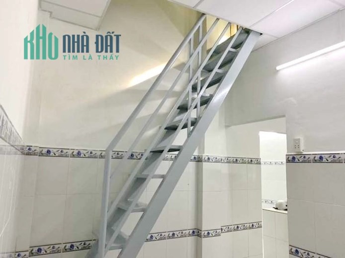Nhà bán 2 tầng hẻm Cao Xuân Dục P12Q8 - Giá : 1 tỷ 850