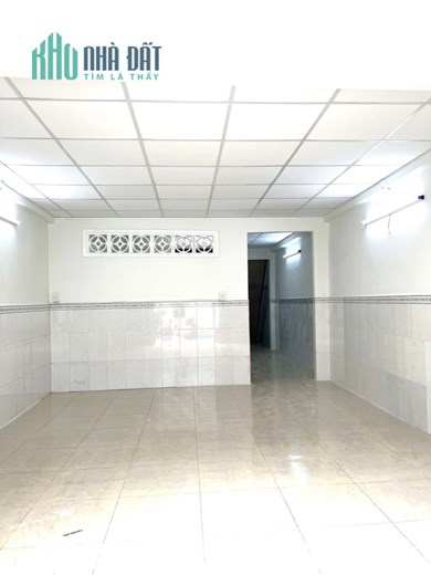 Nhà thuê nguyên căn hẻm 76 Dã Tượng P10Q8 - Giá 10 Triệu
