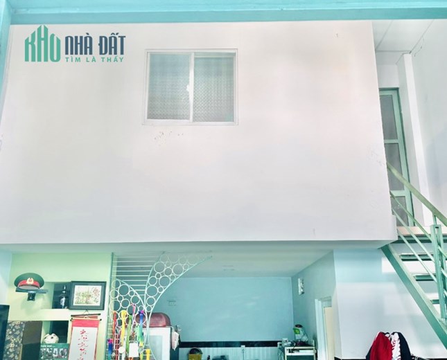 Bán nhà cấp 3 Q12 62.5m2 full thổ cư giá 3 tỷ 3