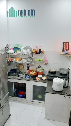 Nhà 4 tầng gần bến Bình Đông Phường 13 Quận 8. Giá 3,5 tỷ TL