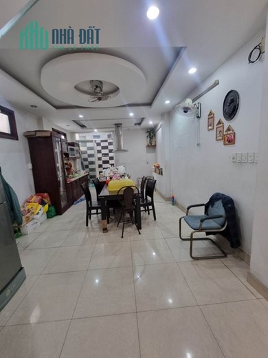 Nhà HXH hạ chào sâp sàn Trường Chinh, P15, Tân Bình, 80m2, 4 tầng. 8.2 tỷ