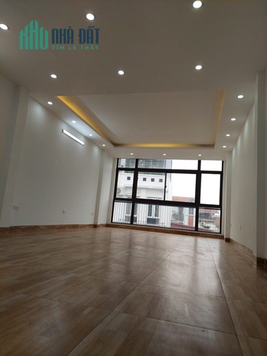 Bán nhà 37m2 phố Âu Cơ, Tây Hồ Chủ tự xây 4 ngủ 2 Ô tô đua 10m 3.5 Tỷ