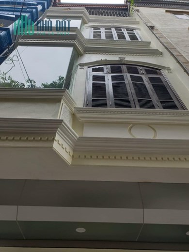 Giảm 500 triệu, bán nhà ngõ Hoàng Văn Thái oto tránh, vào nhà nhà 41m² nhà 4 tầng giá chào 6 tỷ