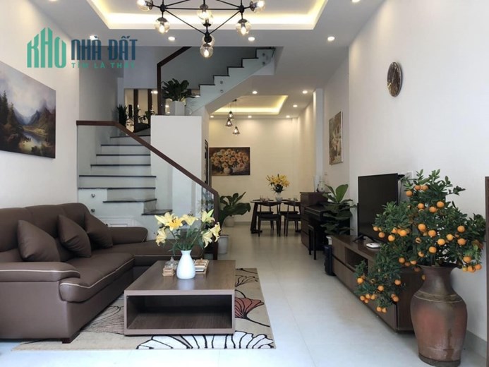 BÁN NHÀ PHAN KẾ BÍNH, BA ĐÌNH, TẶNG NỘI THẤT, 45M2 4T MT4M, GIÁ 6 TỶ