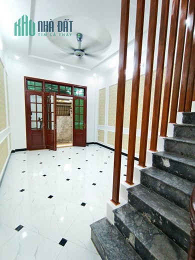 KHỦNG KHIẾP : Bán nhà Minh Khai , 40m2x4T , chỉ 3,1 tỷ , ngõ nông , hiếm trong tầm giá