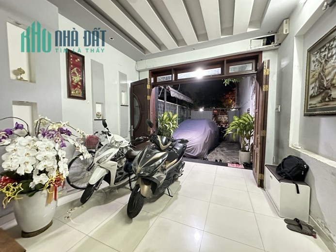 Nhà Lô Góc Mặt Tiền Tân Sơn Nhì Quận Tân Phú, Lô Góc, 4x16x 5 Tầng, Chỉ 8.8 Tỷ
