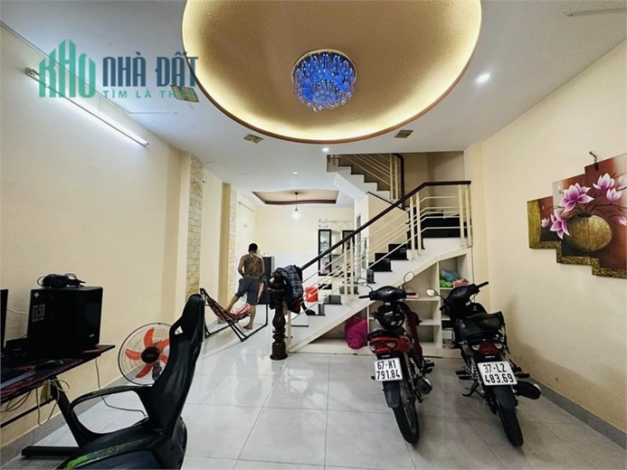 Nhà rẻ Phạm Văn Chiêu, Gò Vấp – HXH vào nhà, 3.5 tấm, chỉ 4.6 tỷ