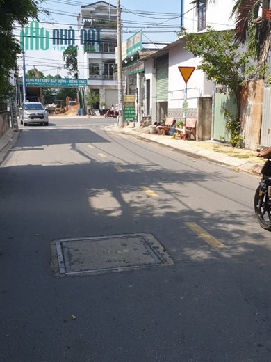 GIẢM 950TR ( TRONG 10 NGÀY) CÒN 9,5 TỶ Chính chủ Bán đất tặng nhà MT đường TTT 9, cách Đặng Thúc