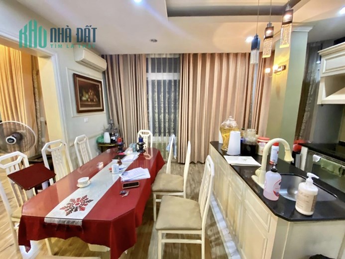 Bán nhà Giang Văn Minh,Lô Góc,Ô Tô Tránh,Thang Máy,150m2,giá 40.5 tỷ