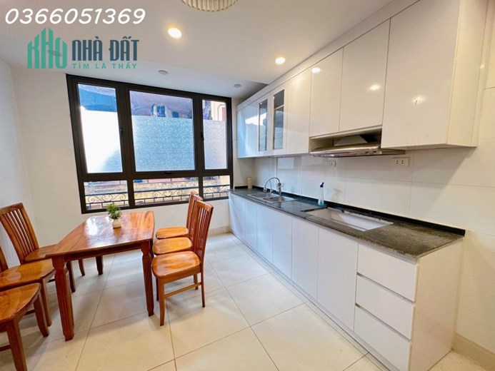 Bán nhà mặt phố Vân Hồ 3, 26m, 5 tầng, ô tô, KD, giá 5,5 tỷ. LH: 0366051369