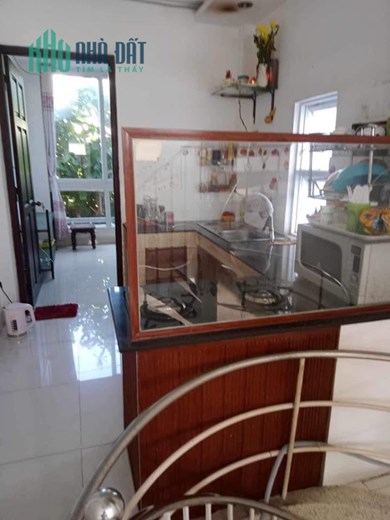 Nhà 3 tầng mặt tiền Hồng Bàng. Phường Phước Tiến, Nha Trang