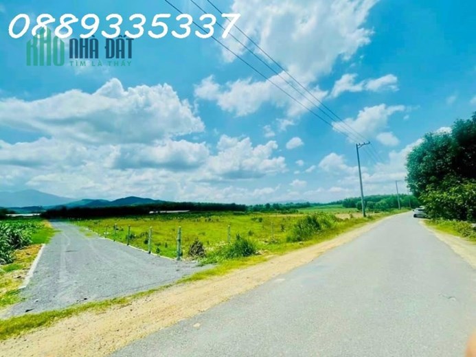 SIÊU PHẨM MỚI ĐÂYYYY - Lô 2 Mặt tiền Thôn 3 - Diên Đồng