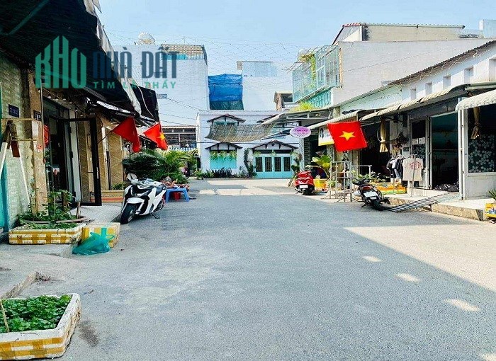 Hẻm 6m, sát bên Aoen mail Tân Phú, Bình Hưng Hòa, Bình Tân, nhỉnh 50tr/m2.