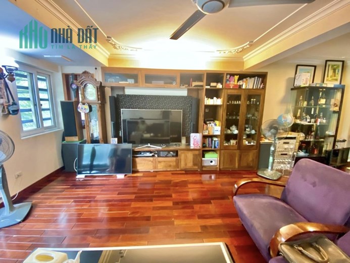 Bán nhà Xuân La 40m2 – nhà đẹp gần phố – chỉ 3.99 tỷ