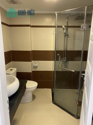 Bán nhà 39m2 phố Âu Cơ, Tây Hồ Dân xây 4 phòng ngủ 2 Ô tô đua 10m 3.5 Tỷ