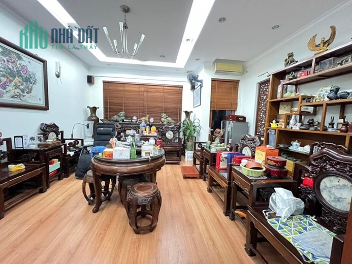 Chính chủ giảm 300 triệu Bán nhà phố 19/05 gần hồ Văn Quán 76m² nhà 4 tầng oto vào giá 9 tỷ 5