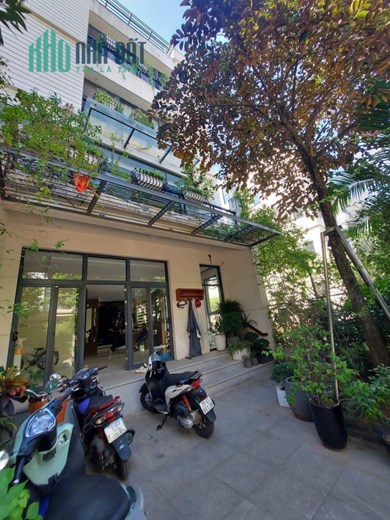 Biệt thự nhà vườn lô góc trung tâm quận Thanh Xuân, 147m2, 40 tỷ