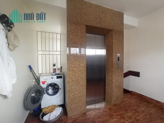Nhà Vip Ngọc Thụy Long Biên-5 tầng-70m2-Mt5m-Gara ôtô 7 chỗ-Thang Máy-Giá 9 tỷ