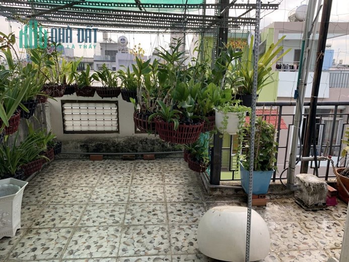 Bán gấp Lê Đức Thọ, 65m2, với 4 PN (có PN tầng trệt), nhà mới, ở ngay chỉ 4.5 tỷ TL