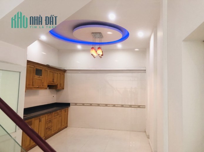Bán nhà ngõ 213 Thiên Lôi, 46m 4 tầng lô góc cực đẹp GIÁ 2.55 tỉ gần Chợ Đôn