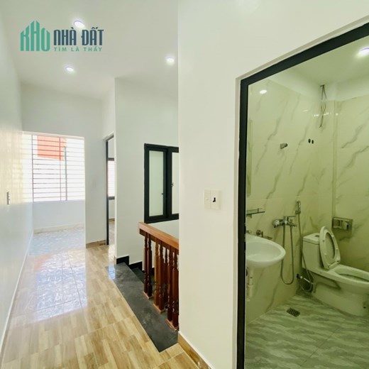 Bán nhà ngõ 173 Hàng Kênh, 40m 3 tầng độc lập GIÁ chỉ 2.35 tỉ