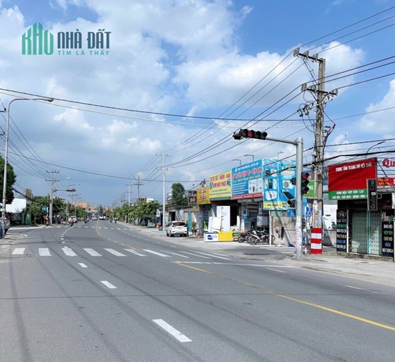 Bán nhà C4 mặt tiền DT 743, P. Dĩ An, TP Dĩ An, Bình Dương