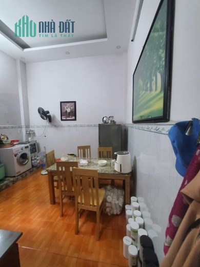 Bán nhà 2 tầng BTCT HXH 8m Lê Cơ Bình Tân 53m2 sổ vuông vức nhỉnh 5 tỷ