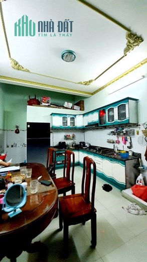 Nhà bán gấp 2 tầng BTCT Hòa Bình Quận 11 HXH 10m 51m2 tặng nội thất nhỉnh 5 tỷ