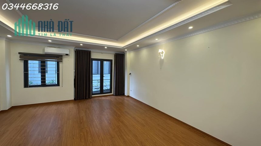 NGỌC THUỴ - SIÊU PHẨM - HIẾM - NHÀ MỚI ĐẸP - LÔ GÓC- Ô TÔ 4 CHỖ VÀO NHÀ - NGÕ THÔNG- ĐÓN TƯƠNG LAI