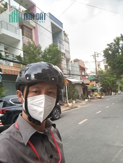 Bán gấp nhà hẻm xe hơi tránh Hương Lộ 2 Bình Tân 4,5x18.