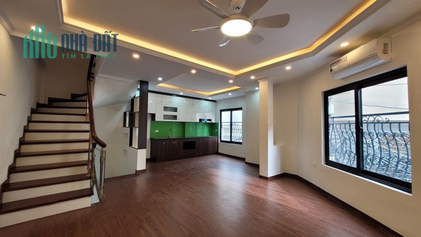 Bán căn nhà 83m2 6 tầng phố Ngọc Thụy, Long Biên Thang máy Nhập Gara Ô tô 7 chỗ 8.3 Tỷ