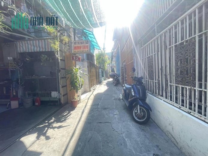 .Nhà Lê Độ, 50m ra Mặt tiền, 59m2, mê lửng đúc, 1.x tỷ