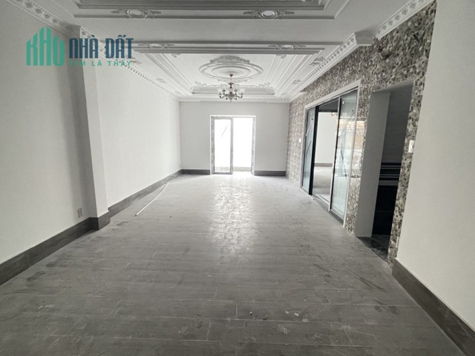 Bán biệt thự Nguyễn Thượng Hiền, DT: 7,2x12m. Chủ tặng nội thất, thang máy 450kg