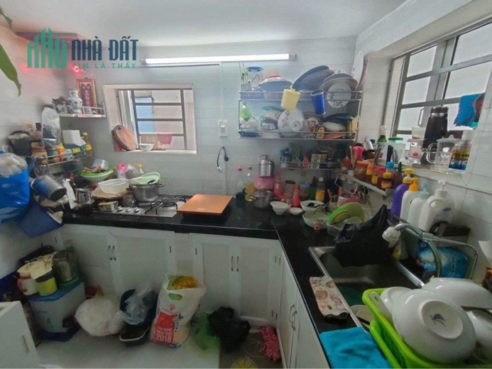 Nhà Căn Góc,2Mặt Hẻm, HXH Trung Tâm Q5 TRẦN HƯNG ĐẠO, 3Lầu 3PN, Cho thuê 10tr/th- Nhỉnh 3tỷ.