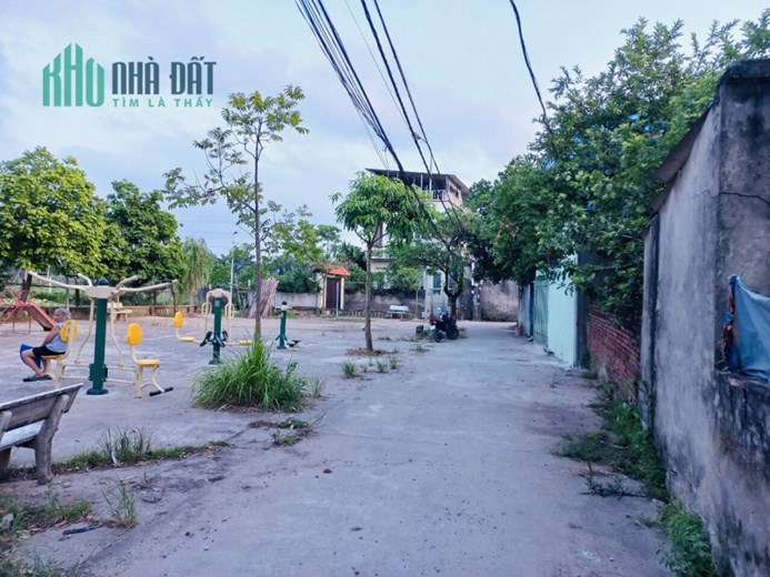 BÁN 65M ĐẤTĐẠI CÁT LÔ GÓC CÓ NHÀ 2 TẦNG ĐANG CHO THUÊ MT 5M GIÁ HƠN 2 TỶ