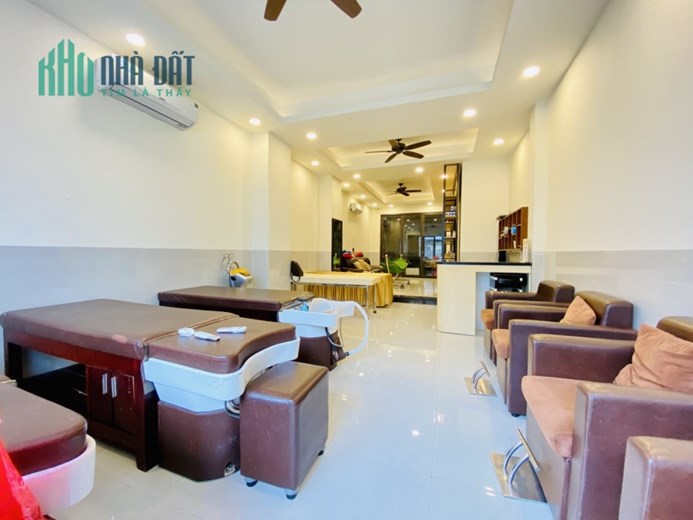Bán nhà PHƯỜNG PHÚ TRUNG, Quận Tân Phú, 80M2(4.5x18), 3 TẦNG, CHỈ 7.4 TỶ