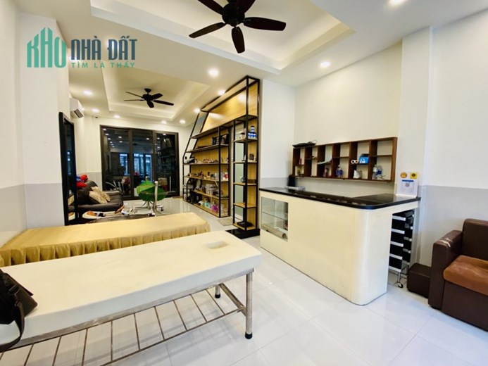 Bán nhà PHƯỜNG PHÚ TRUNG, Quận Tân Phú, 80M2(4.5x18), 3 TẦNG, CHỈ 7.4 TỶ
