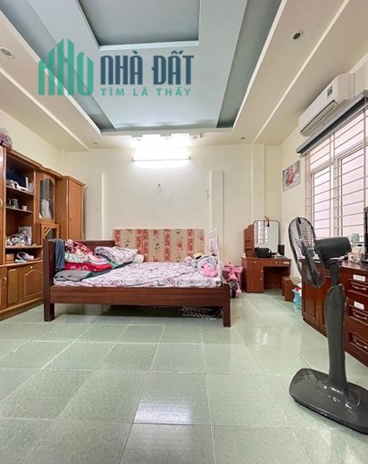 TRUNG TÂM ĐỐNG ĐA - THANH XUÂN, NHÀ VỀ Ở NGAY – HỒ ĐIỀU HÒA, Ô TÔ GẦN NHÀ – 5T, NHỈNH 5 TỶ