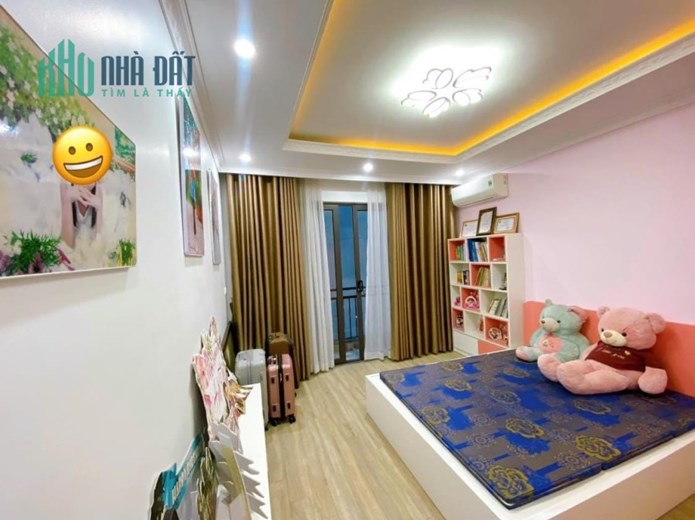BÁN NHÀ ĐẸP 5 TẦNG PHỐ KHƯƠNG TRUNG SỔ ĐỎ 50M2 DIỆN TÍCH XÂY DỰNG 34M2 GỒM 3 NGỦ MT:3.7M ÔTÔ ĐỖ