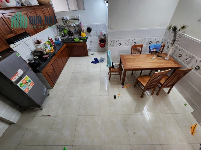 BÁN NHÀ HIỆP BÌNH PHƯỚC _  NGANG 5M GẦN ĐƯỜNG LỘ _ 60M2 _ SÂN ĐỂ XE _ HƠN 3 TỶ