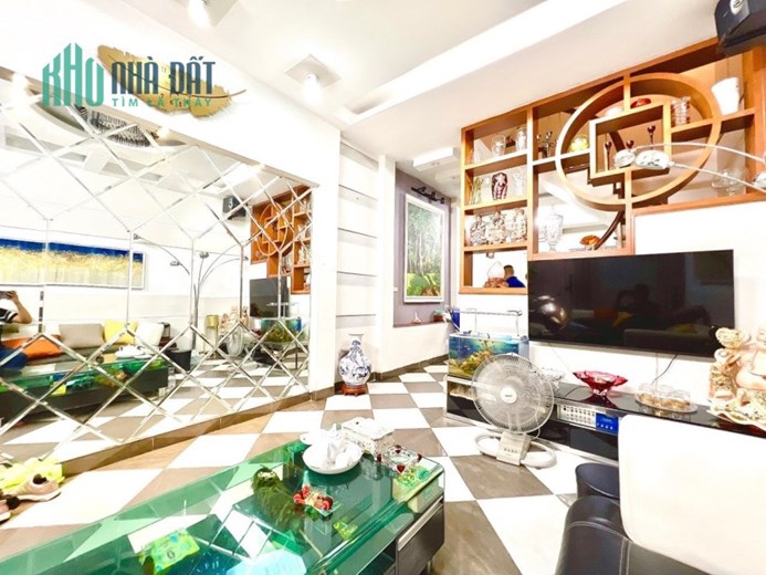 Bán nhà Ba Đình, Phố Giang Văn Minh 50m2 5T nhỉnh 6 tỷ. GẦN PHỐ, NỘI THẤT XỊN 0912288365