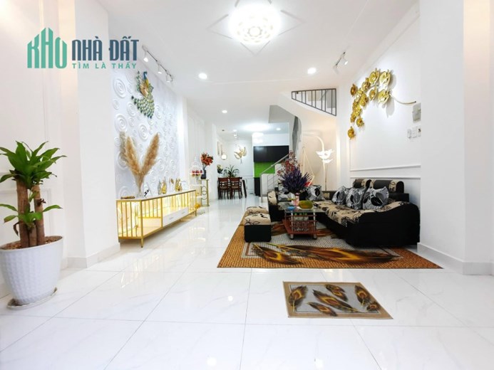 GIẢM GIÁ CHỈ CÒN 4.8 TỶ CÓ NGAY NHÀ GÒ VẤP HXH - 38M2 - SỔ ĐẸP VUÔNG VỨC.