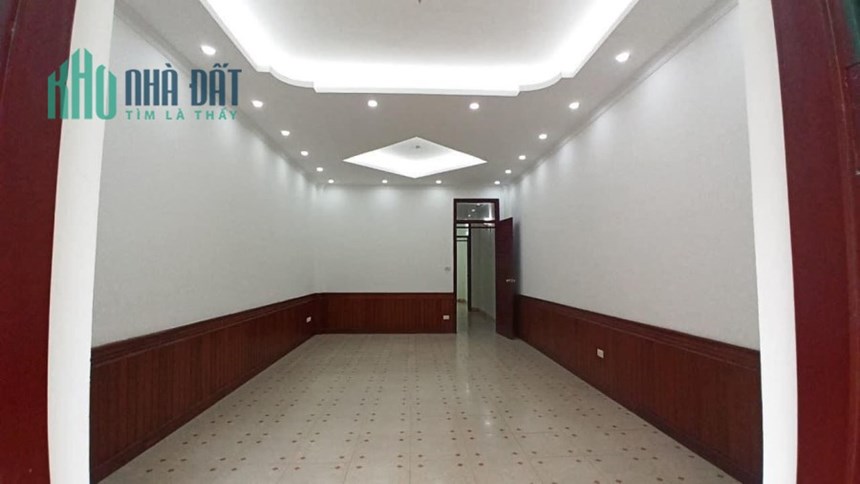 BÁN NHÀ PHẠM VĂN ĐỒNG – OTÔ TRÁNH–-KINH DOANH  ĐA NGHÀNH  –80M 3 TẦNG 7.9 TỶ