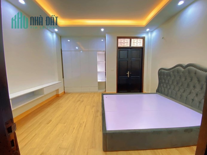 CÓ 1.0.2 NHÀ SIÊU ĐẸP NGÕ 105 PHỐ DOÃN KẾ THIỆN, Ô TÔ TRÁNH 10M , PHÂN LÔ, 50/70M2 * 4 PHÒNG NGỦ *