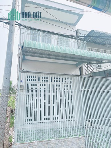 Chính Chủ Cần Bán Nhà Nguyên Căn Vị Trí Mặt Tiền Đẹp.