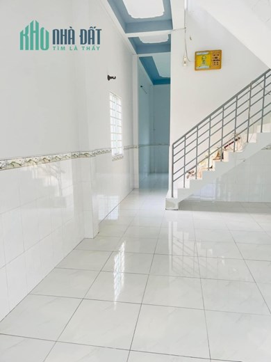Chính Chủ Cần Bán Nhà Nguyên Căn Vị Trí Mặt Tiền Đẹp.