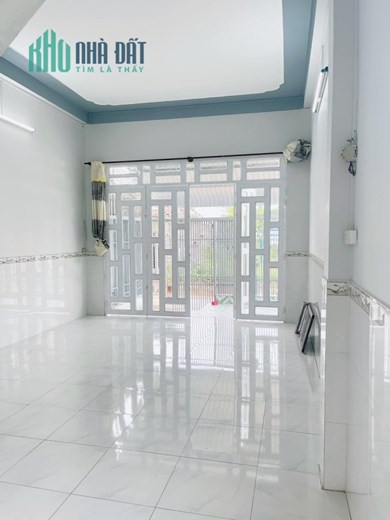 Chính Chủ Cần Bán Nhà Nguyên Căn Vị Trí Mặt Tiền Đẹp.